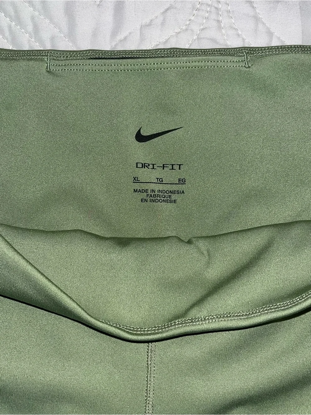 NWOT Nike Women's Olive Performance Bike Shorts with Hip Swoosh